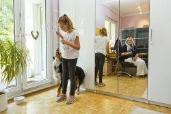 unser tierischer Therapeut Oskar bei der Arbeit